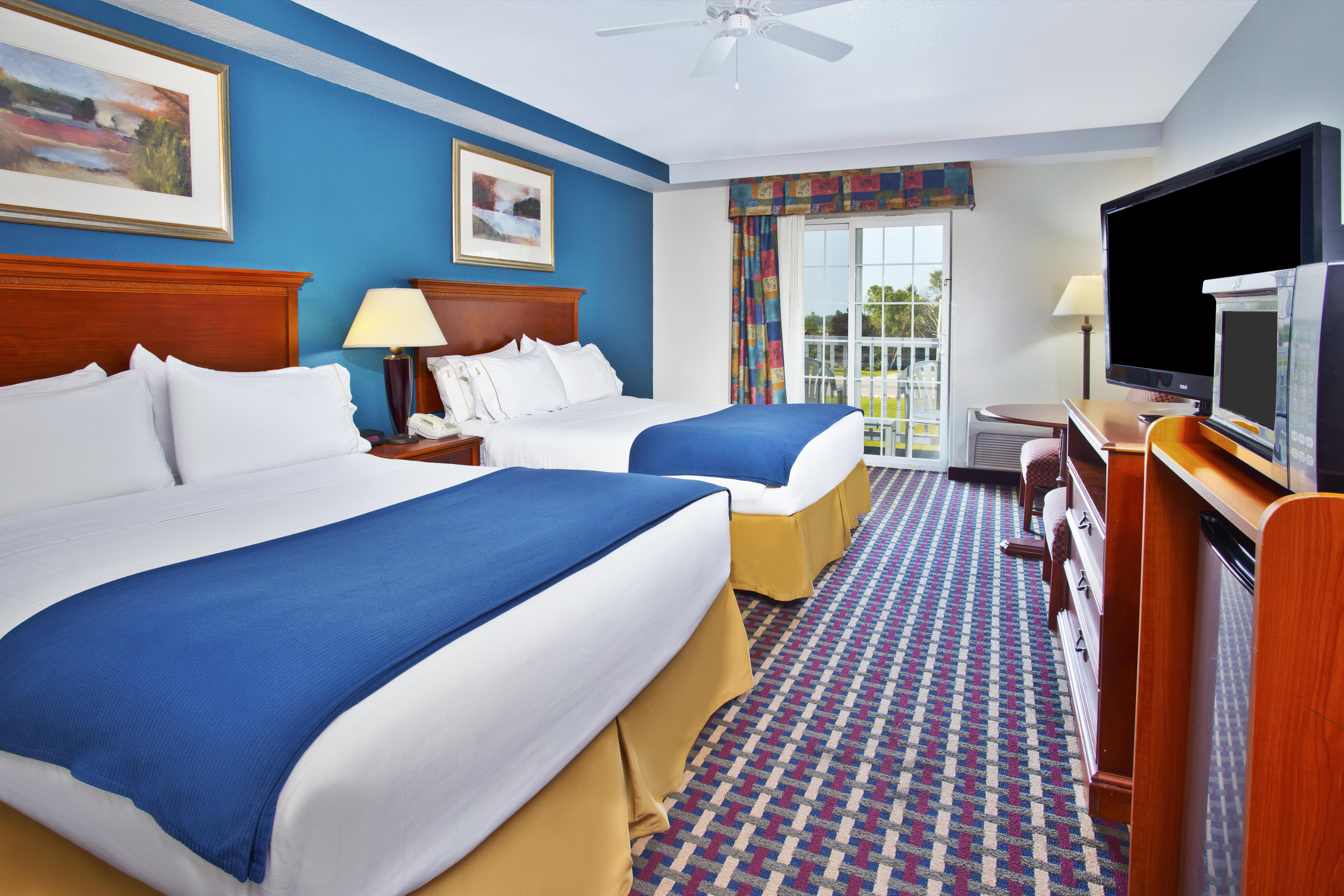 Holiday Inn Express Hotel & Suites Petoskey By Ihg Екстер'єр фото