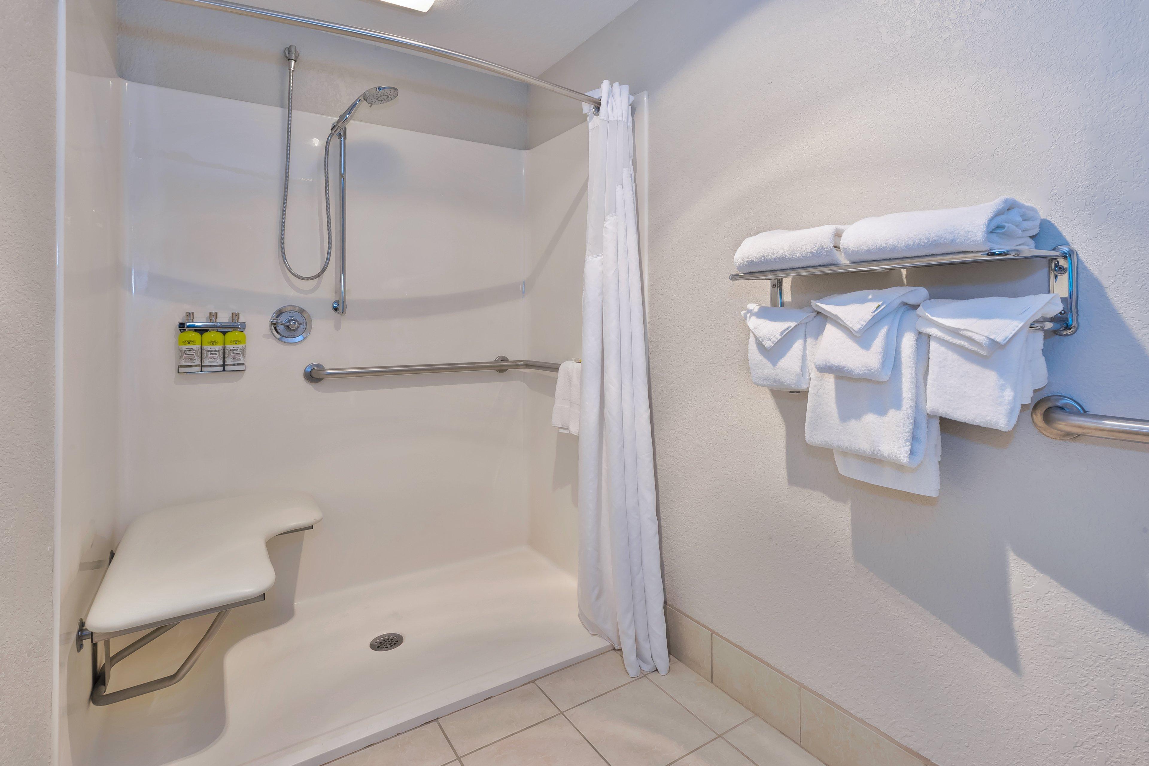 Holiday Inn Express Hotel & Suites Petoskey By Ihg Екстер'єр фото