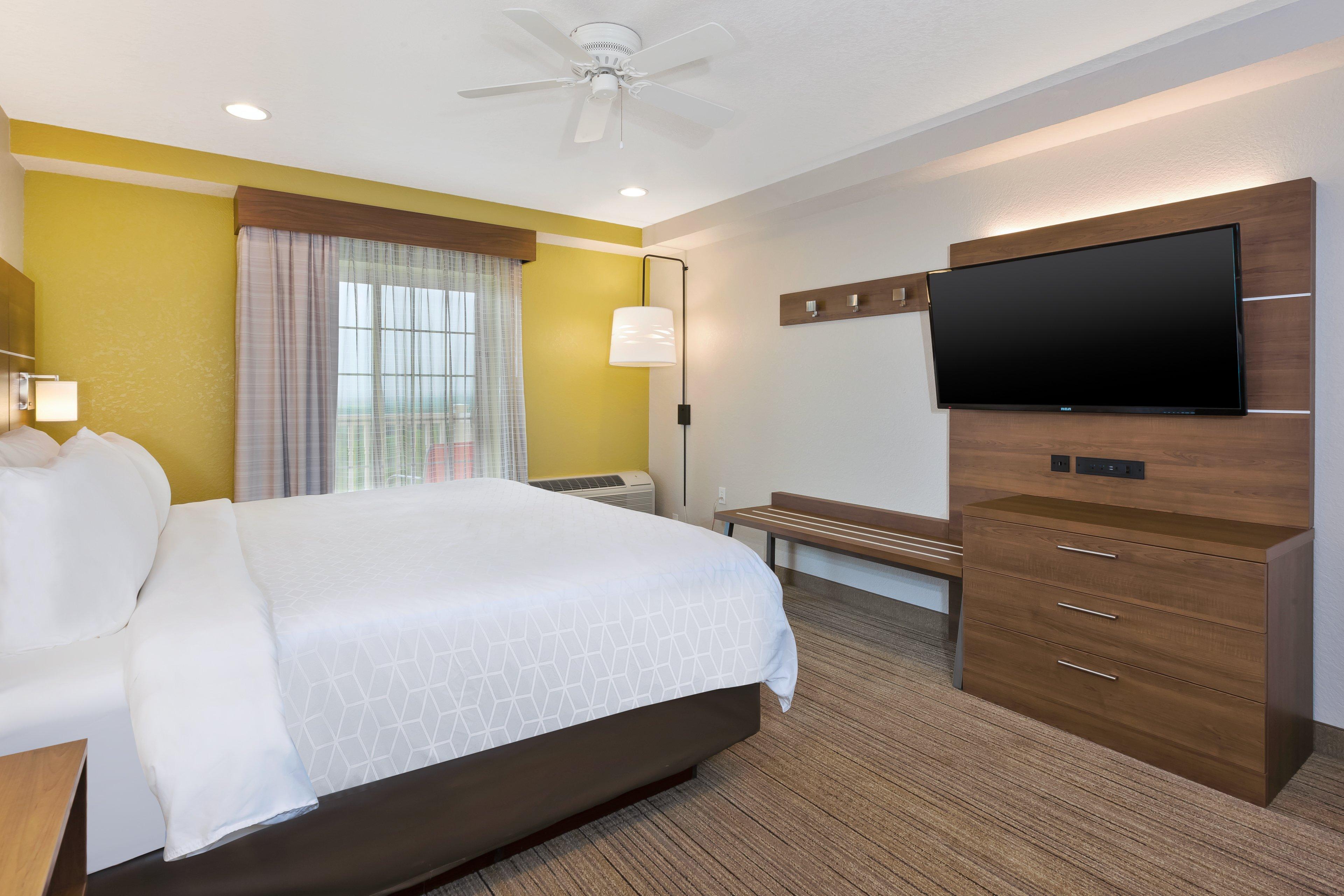 Holiday Inn Express Hotel & Suites Petoskey By Ihg Екстер'єр фото